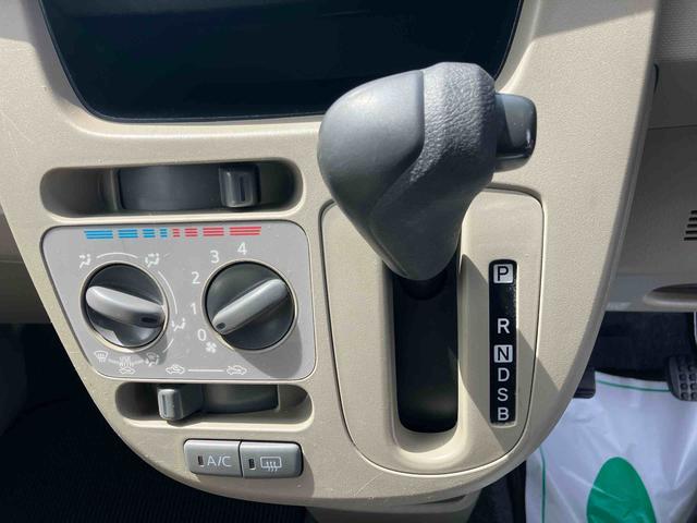 ムーヴL SA 車検整備付4WD CVT 660cc 衝突被害軽減ブレーキ 横滑り防止装置 ABS 運転席・助手席エアバッグ アイドリングストップ マニュアルエアコン ベンチシート 車検整備付 ワンオーナー車(福島県)の中古車