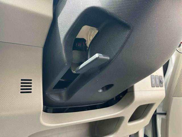 ムーヴL SA 車検整備付4WD CVT 660cc 衝突被害軽減ブレーキ 横滑り防止装置 ABS 運転席・助手席エアバッグ アイドリングストップ マニュアルエアコン ベンチシート 車検整備付 ワンオーナー車(福島県)の中古車