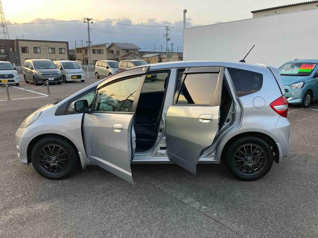 フィット１３Ｇ・スマートセレクション　ファインスタイル（福島県）の中古車