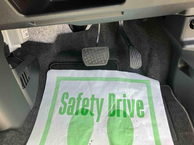 ムーヴキャンバスストライプスＧ２ＷＤ　ＣＶＴ　６６０ｃｃ　衝突被害軽減ブレーキ　横滑り防止装置　ＡＢＳ　サイドエアバッグ　ベンチシート　アイドリングストップ　プッシュボタンスタート　両側電動スライドドア　前席シートヒーター（福島県）の中古車