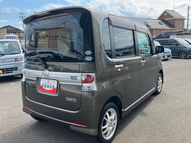 タントカスタムX2WD CVT 660cc 7インチナビ オートエアコン 片側電動スライドドア 電動格納ドアミラー キーフリー HIDヘッドライト パワーウインドウ パワーステアリング(福島県)の中古車