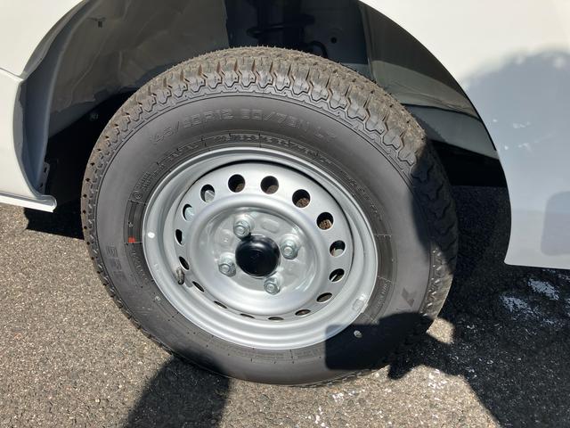 ハイゼットトラックジャンボエクストラ４ＷＤ　ＣＶＴ　６６０ＣＣ　未使用車　荷台作業灯　オーディオ付き　バックカメラ付き　オートライト　衝突被害軽減ブレーキ　　横滑り防止機能　コーナーセンサー　マニュアルエアコン　キーレス（福島県）の中古車