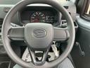 ４ＷＤ　ＣＶＴ　６６０ｃｃ　衝突被害軽減ブレーキ　横滑り防止装置　ＡＢＳ　運転席・助手席エアバッグ　アイドリングストップ　リヤ４枚リーフスプリング　荷台作業灯　あゆみ板掛テールゲート（福島県）の中古車