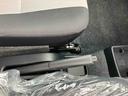 ２ＷＤ　ＣＶＴ　６６０ｃｃ　衝突被害軽減ブレーキ　横滑り防止装置　ＡＢＳ　アイドリングストップ　マニュアルエアコン　パワーステアリング　運転席・助手席エアバッグ　オートライト　キーレス（福島県）の中古車