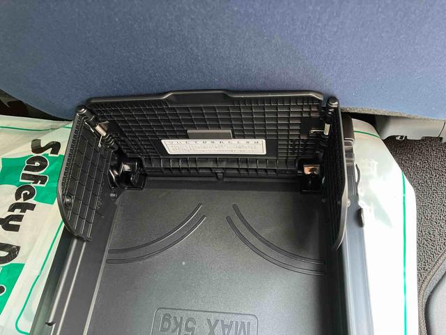 ムーヴキャンバスセオリーＧ２ＷＤ　ＣＶＴ　６６０ｃｃ　衝突被害軽減ブレーキ　横滑り防止装置　ＡＢＳ　アイドリングストップ　プッシュボタンスタート　両側電動スライドドア　オートエアコン　前席シートヒーター　ホットカップホルダー（福島県）の中古車