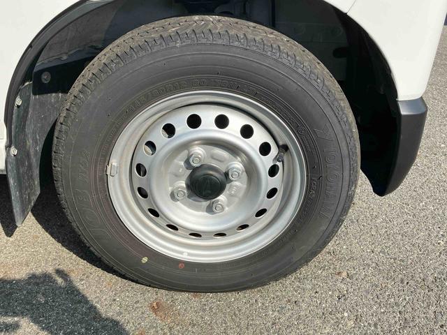 ハイゼットカーゴＤＸ４ＷＤ　ＣＶＴ　衝突被害軽減ブレーキ　横滑り防止装置　ＡＢＳ　アイドリングストップ　マニュアルエアコン　パワーステアリング　前席パワーウィンドウ　リヤヒーター　両側スライドドア（福島県）の中古車