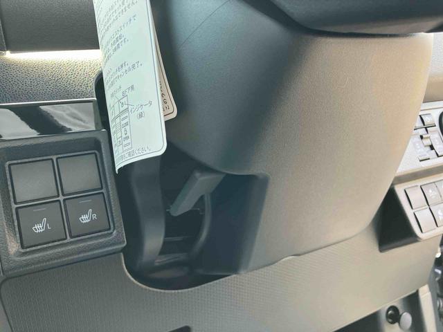 タントカスタムＲＳ２ＷＤ　ＣＶＴ　６６０ｃｃ　両側電動スライドドア　衝突被害軽減ブレーキ　横滑り防止装置　ＡＢＳ　アイドリングストップ　プッシュボタンスタート　オートエアコン　前席シートヒーター　届出済未使用車（福島県）の中古車