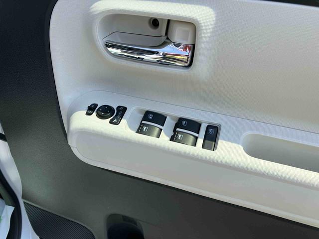 ムーヴキャンバスストライプスＧ２ＷＤ　ＣＶＴ　６６０ｃｃ　両側電動スライドドア　ドライブレコーダー　カーナビ　衝突被害軽減ブレーキ　横滑り防止装置　ＡＢＳ　アイドリングストップ　プッシュボタンスタート　ホットカップホルダー（福島県）の中古車
