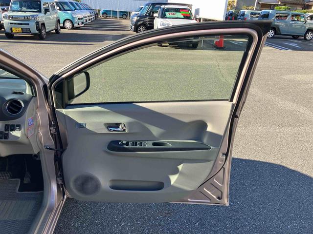 ミライースＸ　ＳＡ２ＷＤ　ＣＶＴ　６６０ｃｃ　衝突被害軽減ブレーキ　横滑り防止装置　ＡＢＳ　運転席・助手席エアバッグ　アイドリングストップ　キーレスエントリー　ワンオーナー車（福島県）の中古車