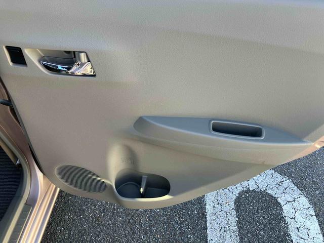 ミライースＸ　ＳＡ２ＷＤ　ＣＶＴ　６６０ｃｃ　衝突被害軽減ブレーキ　横滑り防止装置　ＡＢＳ　運転席・助手席エアバッグ　アイドリングストップ　キーレスエントリー　ワンオーナー車（福島県）の中古車