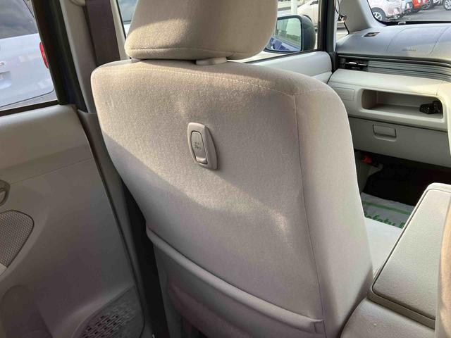 ムーヴＸ　ＳＡII２ＷＤ　ＣＶＴ　６６０ｃｃ　ナビ　ＣＤ／ＤＶＤ再生　衝突被害軽減ブレーキ　横滑り防止装置　ＡＢＳ　アイドリングストップ　プッシュボタンスタート　ベンチシート　オートエアコン　ワンオーナー車（福島県）の中古車