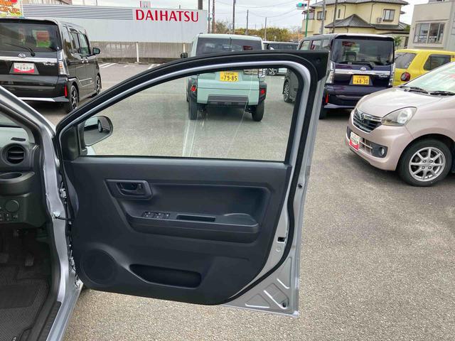 ミライースＬ　ＳＡIII２ＷＤ　ＣＶＴ　６６０ｃｃ　衝突被害軽減ブレーキ　横滑り防止装置　ＡＢＳ　アイドリングストップ　マニュアルエアコン　運転席・助手席エアバッグ（福島県）の中古車