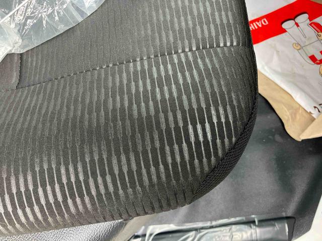 ハイゼットカーゴＤＸ４ＷＤ　ＣＶＴ　６６０ｃｃ　衝突被害軽減ブレーキ　横滑り防止装置　ＡＢＳ　アイドリングストップ　プッシュボタンスタート　両側スライドドア　マニュアルエアコン　パワーステアリング　届出済未使用車（福島県）の中古車