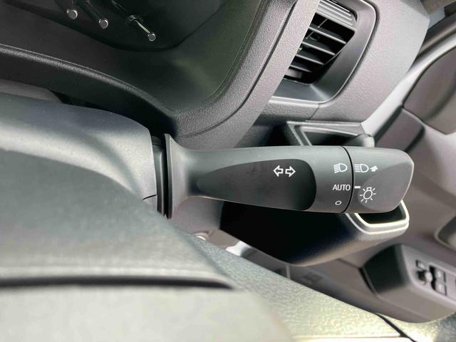 ハイゼットカーゴクルーズターボ４ＷＤ　ＣＶＴ　６６０ｃｃ　両側スライドドア　衝突被害軽減ブレーキ　横滑り防止装置　ＡＢＳ　アイドリングストップ　プッシュボタンスタート　リヤヒーター　前席パワーウィンドウ　届出済未使用車（福島県）の中古車