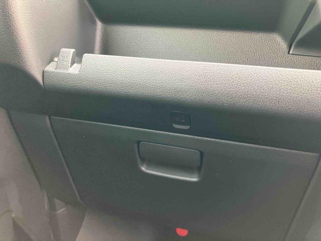 ハイゼットカーゴクルーズターボ４ＷＤ　ＣＶＴ　６６０ｃｃ　両側スライドドア　衝突被害軽減ブレーキ　横滑り防止装置　ＡＢＳ　アイドリングストップ　プッシュボタンスタート　リヤヒーター　前席パワーウィンドウ　届出済未使用車（福島県）の中古車