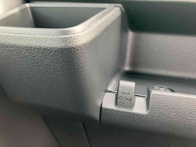 ハイゼットカーゴクルーズターボ４ＷＤ　ＣＶＴ　６６０ｃｃ　両側スライドドア　衝突被害軽減ブレーキ　横滑り防止装置　ＡＢＳ　アイドリングストップ　プッシュボタンスタート　リヤヒーター　前席パワーウィンドウ　届出済未使用車（福島県）の中古車