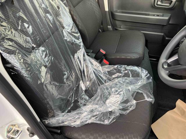 ハイゼットカーゴクルーズターボ４ＷＤ　ＣＶＴ　６６０ｃｃ　両側スライドドア　衝突被害軽減ブレーキ　横滑り防止装置　ＡＢＳ　アイドリングストップ　プッシュボタンスタート　リヤヒーター　前席パワーウィンドウ　届出済未使用車（福島県）の中古車