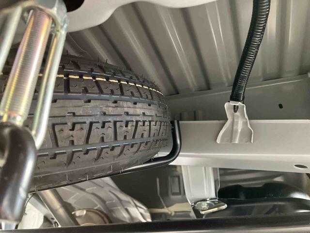 ハイゼットカーゴクルーズターボ４ＷＤ　ＣＶＴ　６６０ｃｃ　両側スライドドア　衝突被害軽減ブレーキ　横滑り防止装置　ＡＢＳ　アイドリングストップ　プッシュボタンスタート　リヤヒーター　前席パワーウィンドウ　届出済未使用車（福島県）の中古車