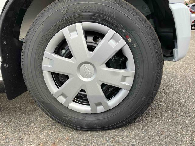 ハイゼットカーゴクルーズターボ４ＷＤ　ＣＶＴ　６６０ｃｃ　両側スライドドア　衝突被害軽減ブレーキ　横滑り防止装置　ＡＢＳ　アイドリングストップ　プッシュボタンスタート　リヤヒーター　前席パワーウィンドウ　届出済未使用車（福島県）の中古車