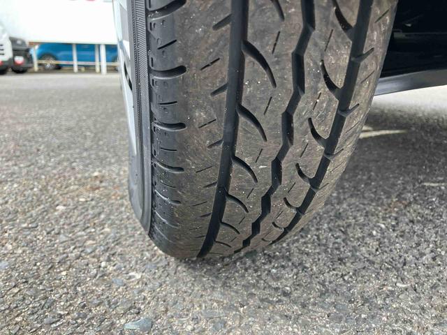 ハイゼットカーゴクルーズターボ４ＷＤ　ＣＶＴ　６６０ｃｃ　両側スライドドア　衝突被害軽減ブレーキ　横滑り防止装置　ＡＢＳ　アイドリングストップ　プッシュボタンスタート　リヤヒーター　前席パワーウィンドウ　届出済未使用車（福島県）の中古車