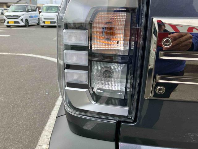 タフトＧターボ　ダーククロムベンチャー２ＷＤ　ＣＶＴ　６６０ｃｃ　衝突被害軽減ブレーキ　横滑り防止装置　ＡＢＳ　アイドリングストップ　プッシュボタンスタート　ディスプレイオーディオ　クルーズコントロール　届出済未使用車（福島県）の中古車