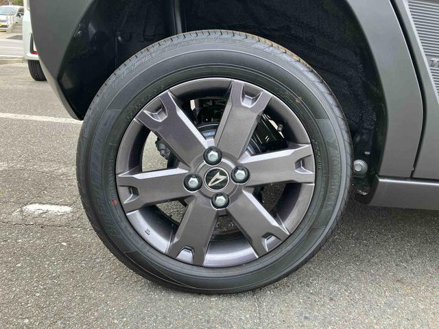 タフトＧターボ　ダーククロムベンチャー２ＷＤ　ＣＶＴ　６６０ｃｃ　衝突被害軽減ブレーキ　横滑り防止装置　ＡＢＳ　アイドリングストップ　プッシュボタンスタート　ディスプレイオーディオ　クルーズコントロール　届出済未使用車（福島県）の中古車