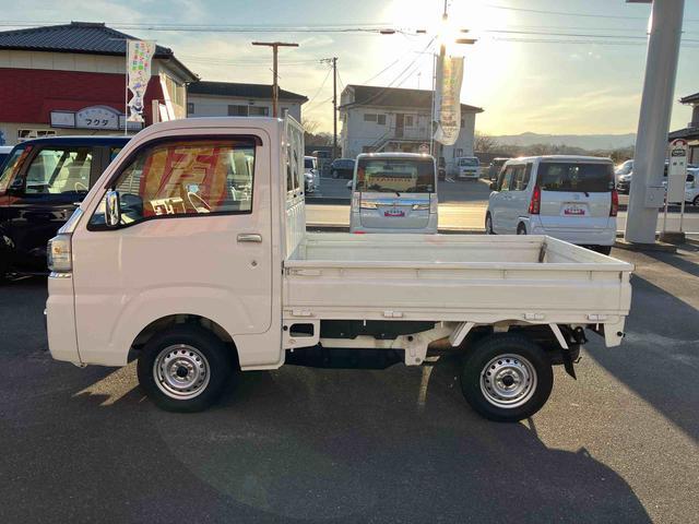 ハイゼットトラックスタンダード　４ＷＤ４ＷＤ　ＣＶＴ　６６０ｃｃ　５速マニュアル　三方開　運転席エアバッグ　エアコン　パワーステアリング（福島県）の中古車