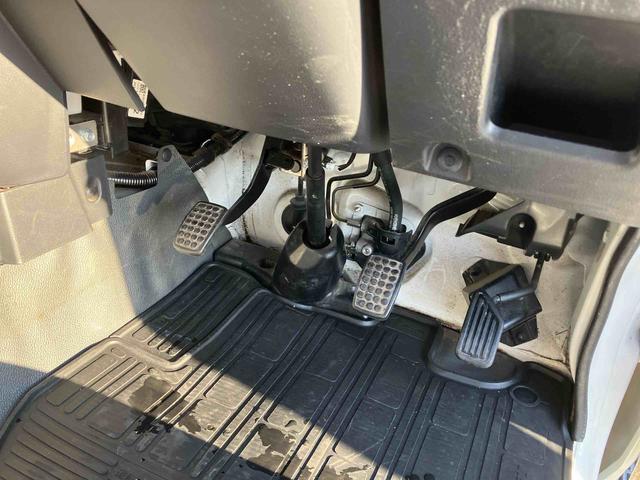 ハイゼットトラックスタンダード　４ＷＤ４ＷＤ　ＣＶＴ　６６０ｃｃ　５速マニュアル　三方開　運転席エアバッグ　エアコン　パワーステアリング（福島県）の中古車
