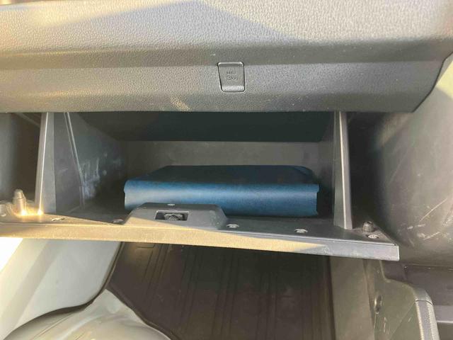 ハイゼットトラックスタンダード　４ＷＤ４ＷＤ　ＣＶＴ　６６０ｃｃ　５速マニュアル　三方開　運転席エアバッグ　エアコン　パワーステアリング（福島県）の中古車