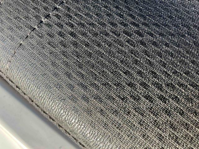 ハイゼットトラックスタンダード　４ＷＤ４ＷＤ　ＣＶＴ　６６０ｃｃ　５速マニュアル　三方開　運転席エアバッグ　エアコン　パワーステアリング（福島県）の中古車