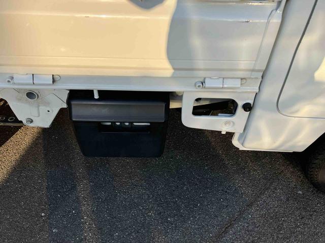 ハイゼットトラックスタンダード　４ＷＤ４ＷＤ　ＣＶＴ　６６０ｃｃ　５速マニュアル　三方開　運転席エアバッグ　エアコン　パワーステアリング（福島県）の中古車