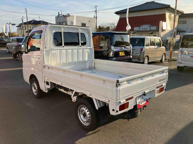 ハイゼットトラックスタンダード　４ＷＤ４ＷＤ　ＣＶＴ　６６０ｃｃ　５速マニュアル　三方開　運転席エアバッグ　エアコン　パワーステアリング（福島県）の中古車