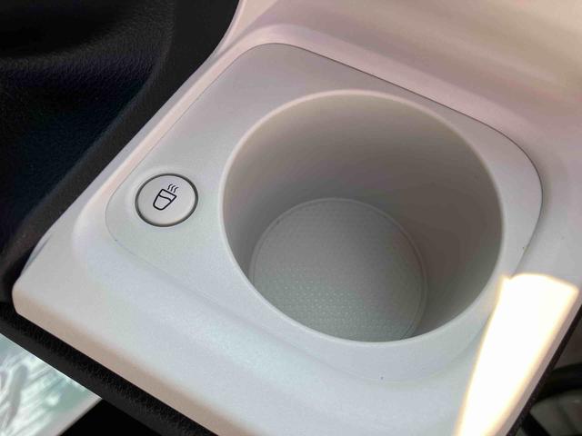 ムーヴキャンバスストライプスＧ２ＷＤ　ＣＶＴ　６６０ｃｃ　衝突被害軽減ブレーキ　横滑り防止機能　電動パーキングブレーキ　両側電動スライドドア　前席シートヒーター　アイドリングストップ　プッシュボタンスタート（福島県）の中古車