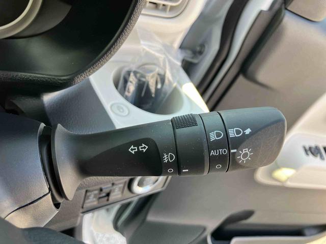 ムーヴキャンバスストライプスＧ２ＷＤ　ＣＶＴ　６６０ｃｃ　衝突被害軽減ブレーキ　横滑り防止機能　電動パーキングブレーキ　両側電動スライドドア　前席シートヒーター　アイドリングストップ　プッシュボタンスタート（福島県）の中古車