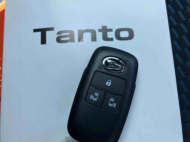タントカスタムＸ２ＷＤ　ＣＶＴ　６６０ｃｃ　両側電動スライドドア　衝突被害軽減ブレーキ　横滑り防止装置　ＡＢＳ　アイドリングストップ　プッシュボタンスタート　前席シートヒーター　オートエアコン　ベンチシート（福島県）の中古車