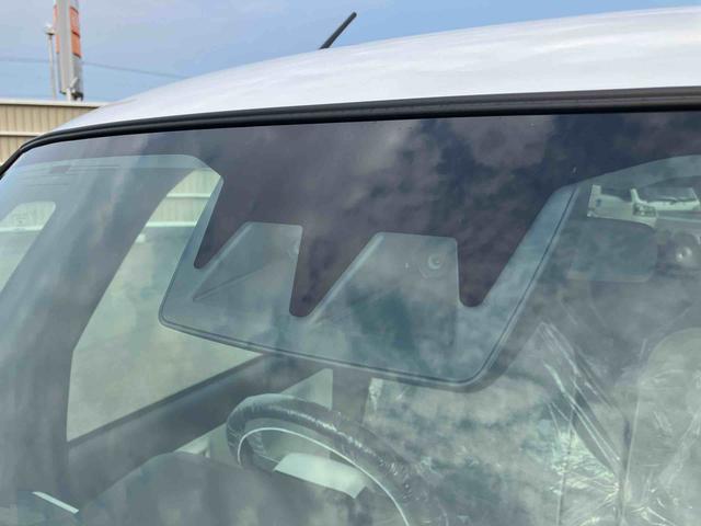 ムーヴキャンバスストライプスＧ２ＷＤ　ＣＶＴ　６６０ｃｃ　両側電動スライドドア　衝突被害軽減ブレーキ　横滑り防止装置　ＡＢＳ　アイドリングストップ　プッシュボタンスタート　前席シートヒーター　ホットカップホルダー　届出済未使用車（福島県）の中古車