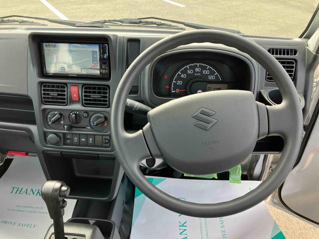 キャリイトラックＫＣスペシャルパートタイム４ＷＤ　６６０ｃｃ　フロア４ＡＴ　デュアルカメラブレーキサポート　運転席・助手席エアバッグ　カーナビ　バックモニター　アイドリングストップ　マニュアルエアコン　パワーウィンドウ（福島県）の中古車