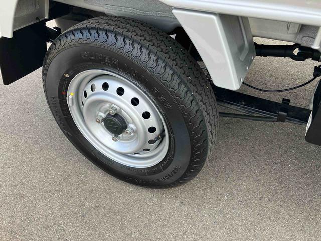 キャリイトラックＫＣスペシャルパートタイム４ＷＤ　６６０ｃｃ　フロア４ＡＴ　デュアルカメラブレーキサポート　運転席・助手席エアバッグ　カーナビ　バックモニター　アイドリングストップ　マニュアルエアコン　パワーウィンドウ（福島県）の中古車