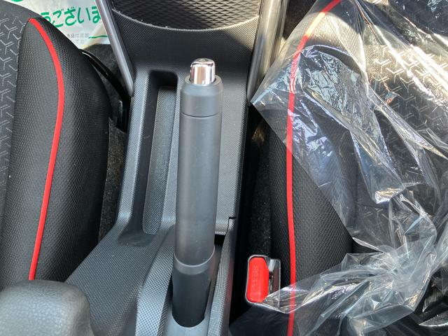 ロッキーＧ２ＷＤ　ＣＶＴ　１０００ｃｃ　ナビ　バックモニター　ＥＴＣ車載器　クルーズコントロール　衝突被害軽減ブレーキ　横滑り防止装置　ＡＢＳ　アイドリングストップ　プッシュボタンスタート　前席シートヒーター（福島県）の中古車