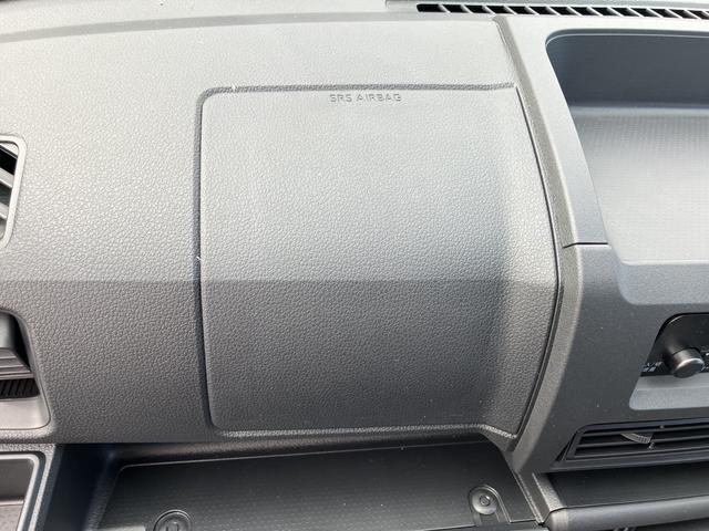 ハイゼットカーゴＤＸ４ＷＤ　ＣＶＴ　６６０ｃｃ　衝突被害軽減ブレーキ　横滑り防止装置　ＡＢＳ　運転席・助手席エアバッグ　アイドリングストップ　両側スライドドア　マニュアルエアコン　リヤヒーター　届出済未使用車（福島県）の中古車