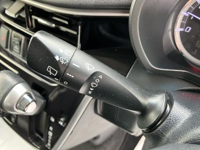 ムーヴカスタム　ＲＳ　ハイパーリミテッドＳＡIII２ＷＤ　ＣＶＴ　６６０ｃｃ　ターボ　ナビ　全方位モニター　衝突被害軽減ブレーキ　横滑り防止装置　ＡＢＳ　アイドリングストップ　プッシュボタンスタート　運転席シートヒーター　オートエアコン（福島県）の中古車