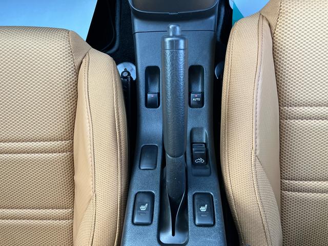 コペンセロ２ＷＤ　ＣＶＴ　６６０ｃｃ　ターボ　電動開閉ルーフ　社外ナビ　ＥＴＣ車載器　キーフリーシステム　アイドリングストップ　プッシュボタンスタート　シートヒーター　オートエアコン　ＬＥＤヘッドランプ（福島県）の中古車