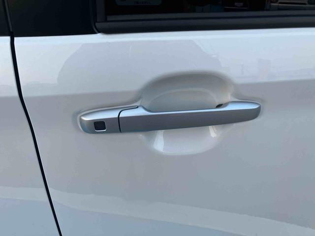 ムーヴＲＳ　ターボ　４ＷＤ４ＷＤ　ＣＶＴ　６６０ｃｃ　ターボ　衝突被害軽減ブレーキ　横滑り防止装置　ＡＢＳ　アイドリングストップ　プッシュボタンスタート　両側電動スライドドア　ディスプレイオーディオ　クルーズコントロール（福島県）の中古車