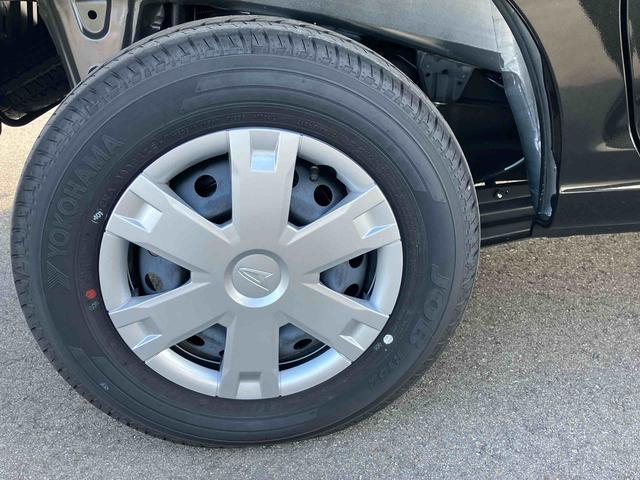 ハイゼットカーゴクルーズターボ　届出済未使用車４ＷＤ　ＣＶＴ　６６０ｃｃ　ディスプレイオーディオ　バックモニター　衝突被害軽減ブレーキ　横滑り防止装置　ＡＢＳ　アイドリングストップ　プッシュボタンスタート　マニュアルエアコン　リヤヒーター（福島県）の中古車