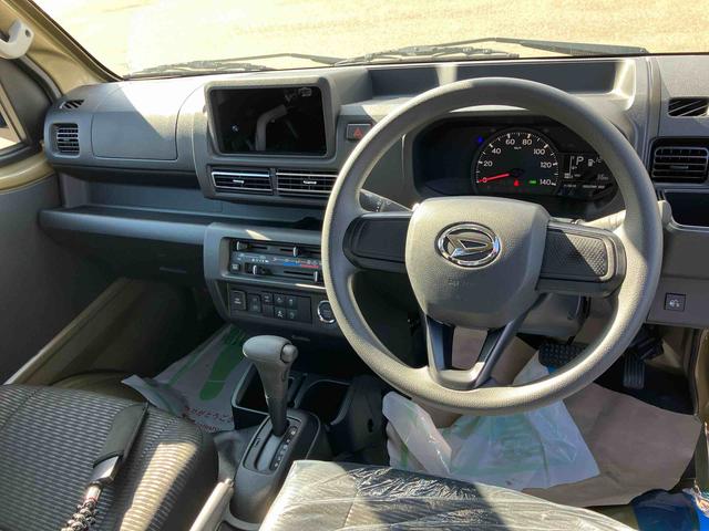 ハイゼットトラックジャンボエクストラ４ＷＤ　ＣＶＴ　６６０ｃｃ　衝突被害軽減ブレーキ　横滑り防止装置　ＡＢＳ　アイドリングストップ　プッシュボタンスタート　マニュアルエアコン　荷台作業灯　パワーステアリング　パワーウィンドウ（福島県）の中古車