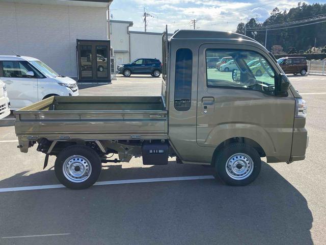 ハイゼットトラックジャンボエクストラ４ＷＤ　ＣＶＴ　６６０ｃｃ　衝突被害軽減ブレーキ　横滑り防止装置　ＡＢＳ　アイドリングストップ　プッシュボタンスタート　マニュアルエアコン　荷台作業灯　パワーステアリング　パワーウィンドウ（福島県）の中古車