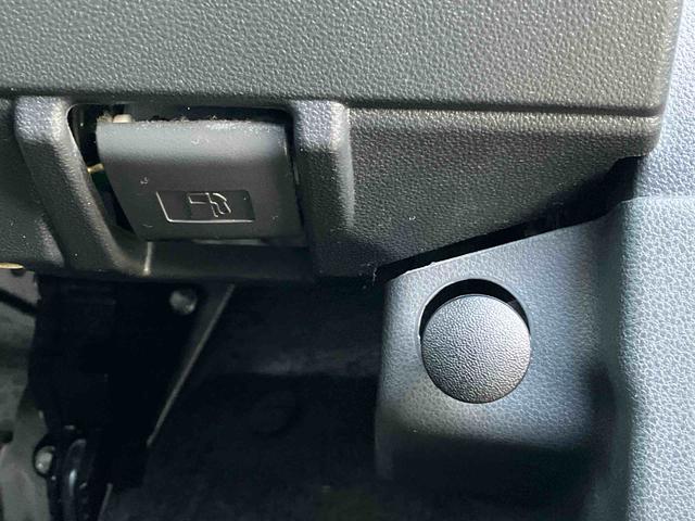 タントカスタムX トップエディションSAII2WD CVT 660cc ナビ 後席モニター ステアリングスイッチ 衝突被害軽減ブレーキ 横滑り防止装置 ABS アイドリングストップ プッシュボタンスタート 両側スライドドア ベンチシート(福島県)の中古車