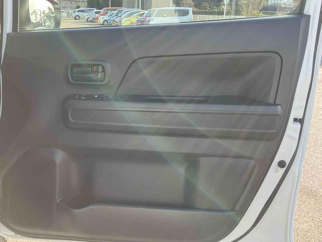 ワゴンＲＦＸ２ＷＤ　フロアシフト５速マニュアル　６６０ｃｃ　デュアルカメラブレーキサポート　ＡＢＳ　運転席・助手席エアバッグ　プッシュボタンスタート　運転席シートヒーター　社外アルミ（福島県）の中古車