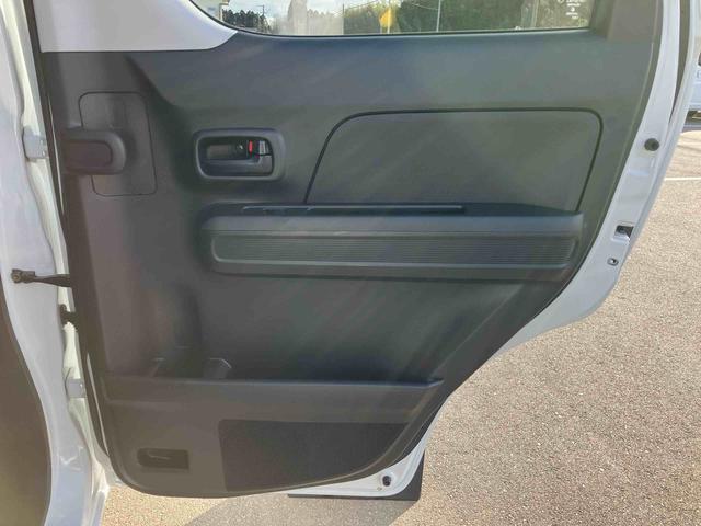 ワゴンＲＦＸ２ＷＤ　フロアシフト５速マニュアル　６６０ｃｃ　デュアルカメラブレーキサポート　ＡＢＳ　運転席・助手席エアバッグ　プッシュボタンスタート　運転席シートヒーター　社外アルミ（福島県）の中古車