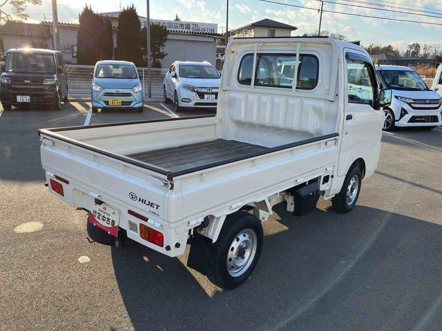 ハイゼットトラックスタンダード　エアコン・パワステレス　車検整備付４ＷＤ　６６０ｃｃ　５速マニュアル　荷台ゴムマット　車検整備付　ワンオーナー車（福島県）の中古車